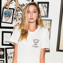Load image into Gallery viewer, DONT TRUST THE GUVRMINT tee - HORRIBLENOISE